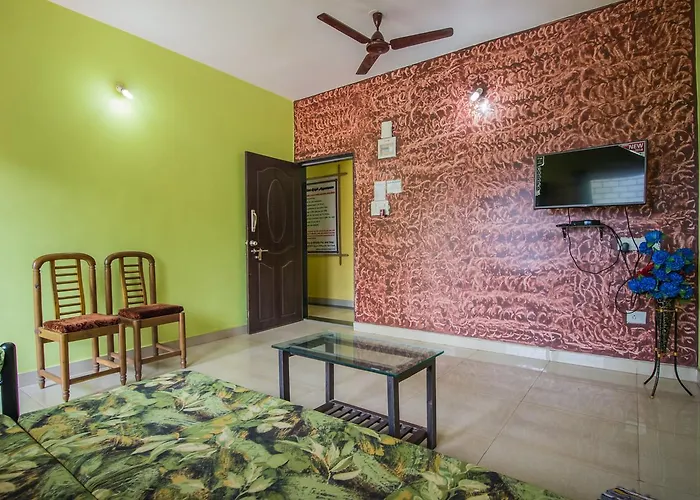 Oyo 12927 Home 1Bhk Siolim